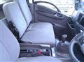2025 Isuzu Elf Truck