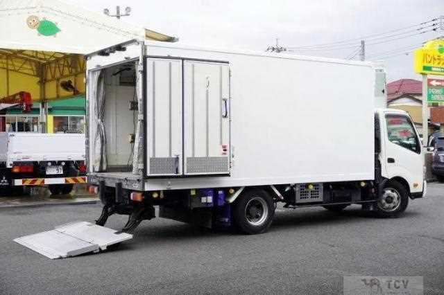 2018 Hino Dutro