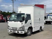 2016 Isuzu Elf Truck