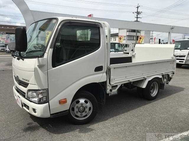 2018 Toyota Toyoace