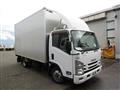 2018 Isuzu Elf Truck
