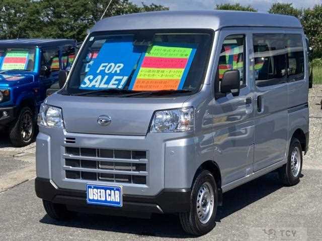 2025 Daihatsu Hijet Cargo