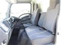 2014 Isuzu Elf Truck