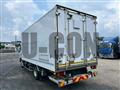 2020 Isuzu Elf Truck