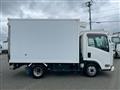 2016 Isuzu Elf Truck