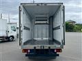 2016 Isuzu Elf Truck