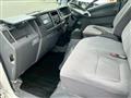 2016 Isuzu Elf Truck