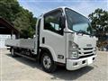 2021 Isuzu Elf Truck
