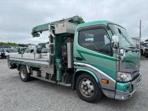 2022 Hino Dutro