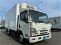 2021 Isuzu Elf Truck