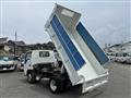 2017 Isuzu Elf Truck