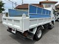 2017 Isuzu Elf Truck