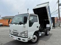 2017 Isuzu Elf Truck