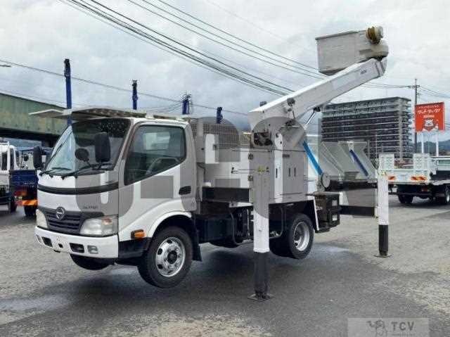 2010 Hino Dutro