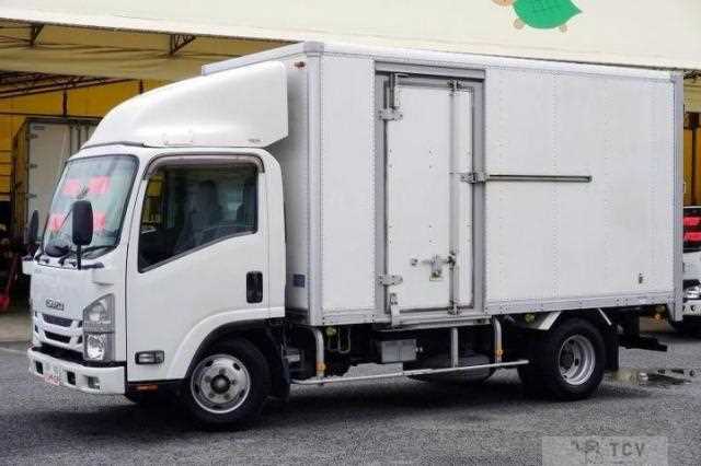 2016 Isuzu Elf Truck