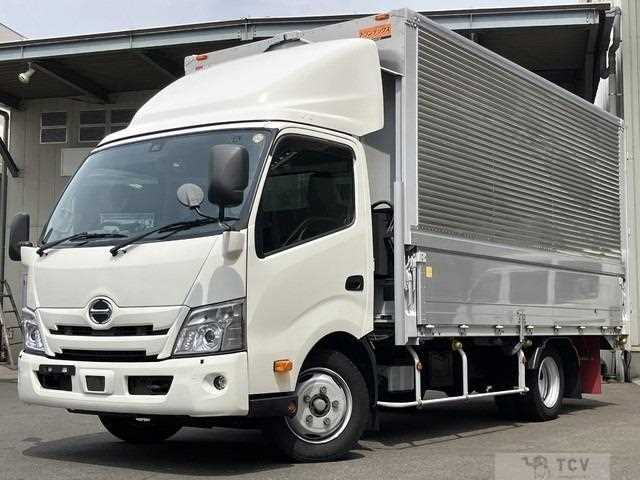 2021 Hino Dutro