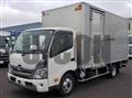 2022 Hino Dutro