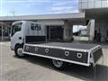 2025 Isuzu Elf Truck