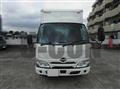 2022 Hino Dutro