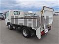 2019 Isuzu Elf Truck