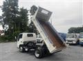 2019 Isuzu Elf Truck