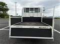 2010 Isuzu Elf Truck