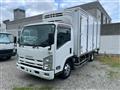 2013 Isuzu Elf Truck