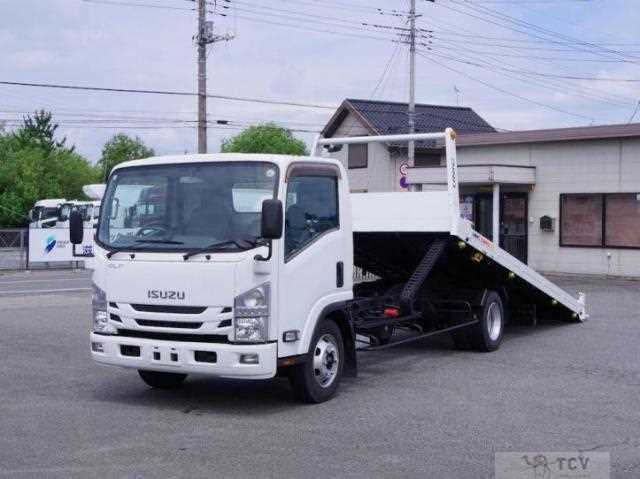 2018 Isuzu Elf Truck