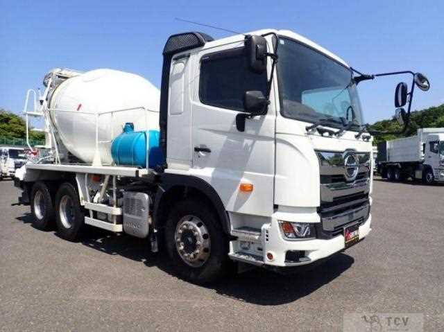 2022 Hino Profia