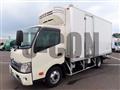 2025 Hino Dutro