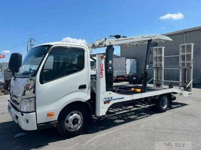 2021 Hino Dutro