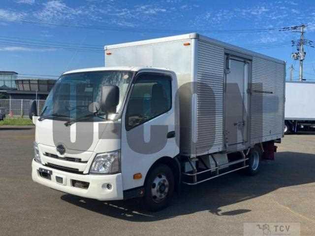 2021 Hino Dutro