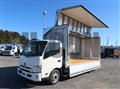 2025 Hino Dutro