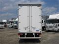 2020 Isuzu Elf Truck