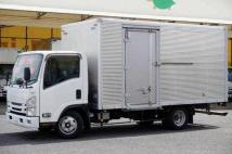 2019 Isuzu Elf Truck
