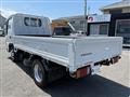 2019 Isuzu Elf Truck