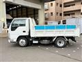 2023 Isuzu Elf Truck