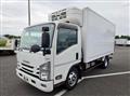 2020 Isuzu Elf Truck