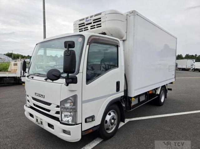 2020 Isuzu Elf Truck