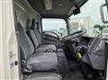 2020 Isuzu Elf Truck