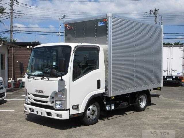 2021 Isuzu Elf Truck