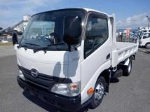 2014 Hino Dutro