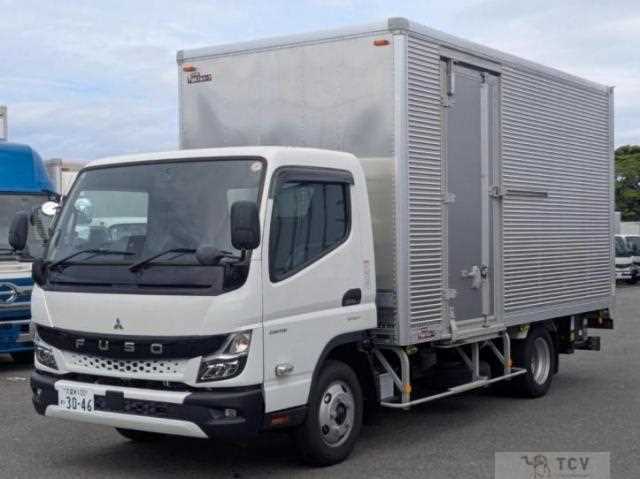 2025 Mitsubishi Fuso Canter