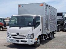 2022 Hino Dutro