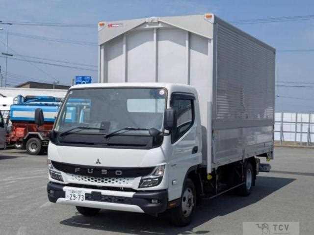 2025 Mitsubishi Fuso Canter