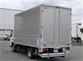 2025 Mitsubishi Fuso Canter