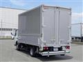 2025 Mitsubishi Fuso Canter