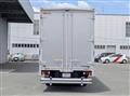 2025 Mitsubishi Fuso Canter