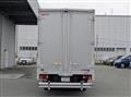 2025 Mitsubishi Fuso Canter