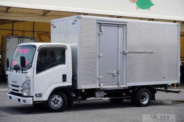 2018 Isuzu Elf Truck